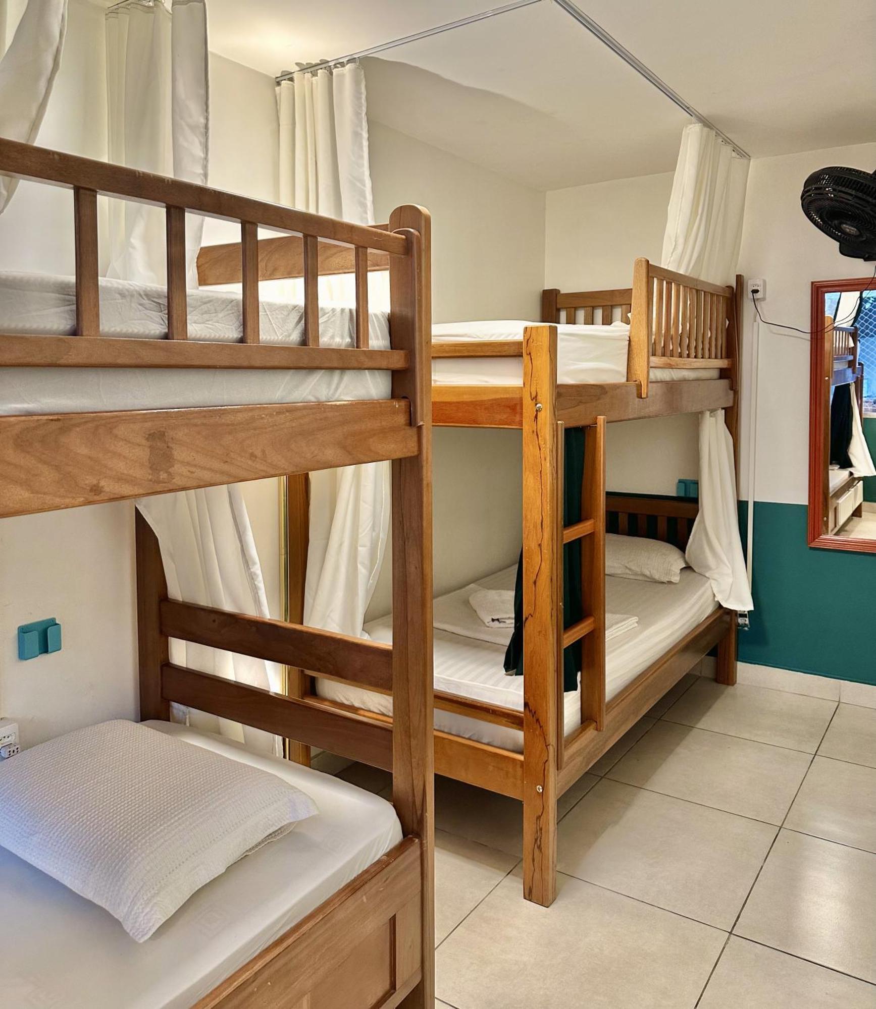 Gayfriendly Hostel Bsb Airport Нуклео-Бандейранти Номер фото